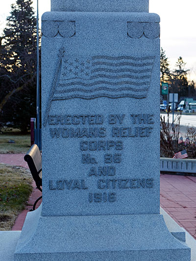 ©2017 Look Around You Ventures, LLC. Image of Civil War monument in Williamston, MI.